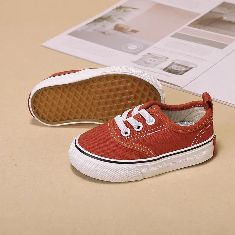 Bruce Solid Color Low Top Kids Canvas Shoes
