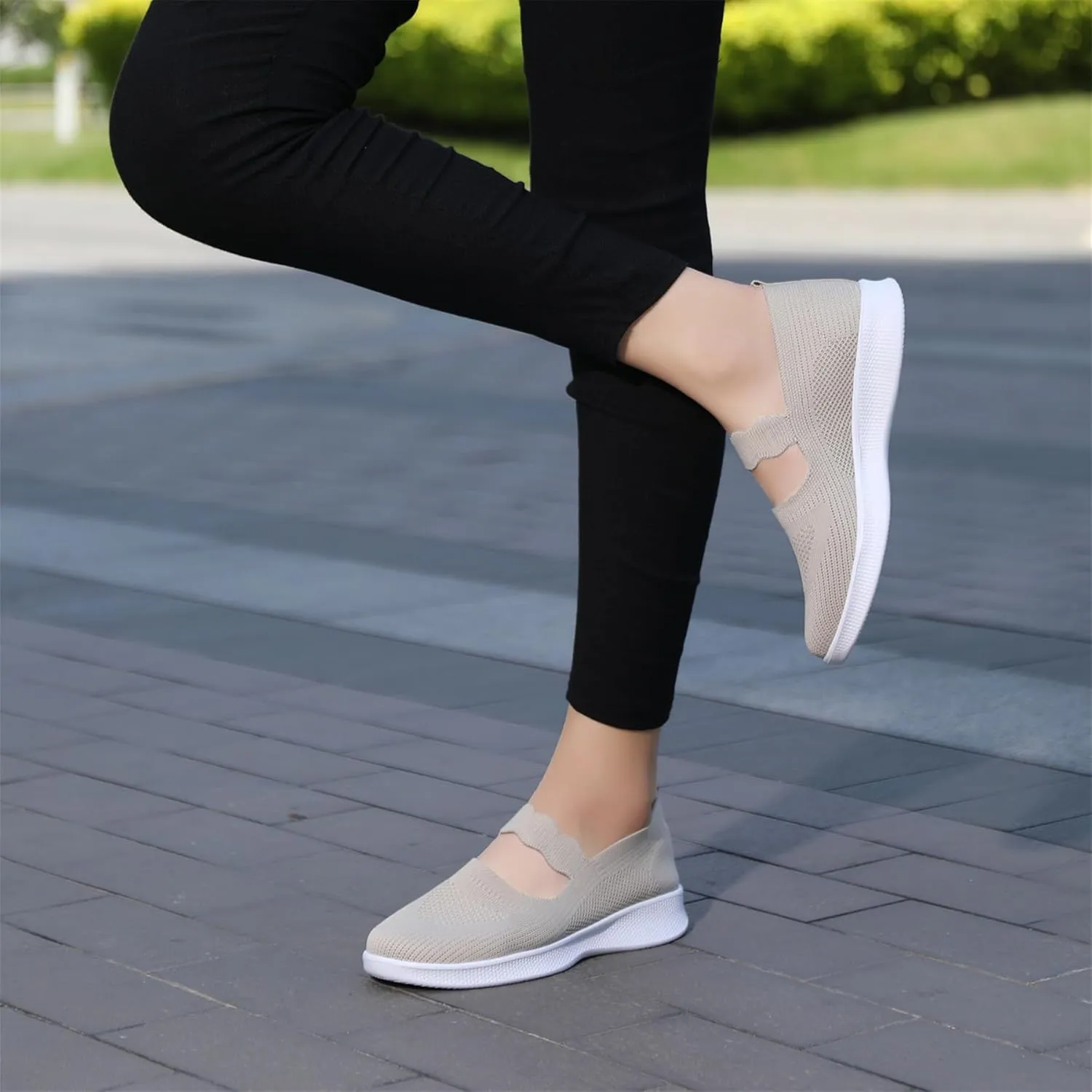 EnllerviiD Women Mary Jane Platform Sneakers Slip On Air Cushion Comfortable Wide Width Lightweight Nurse Shoes Loafers