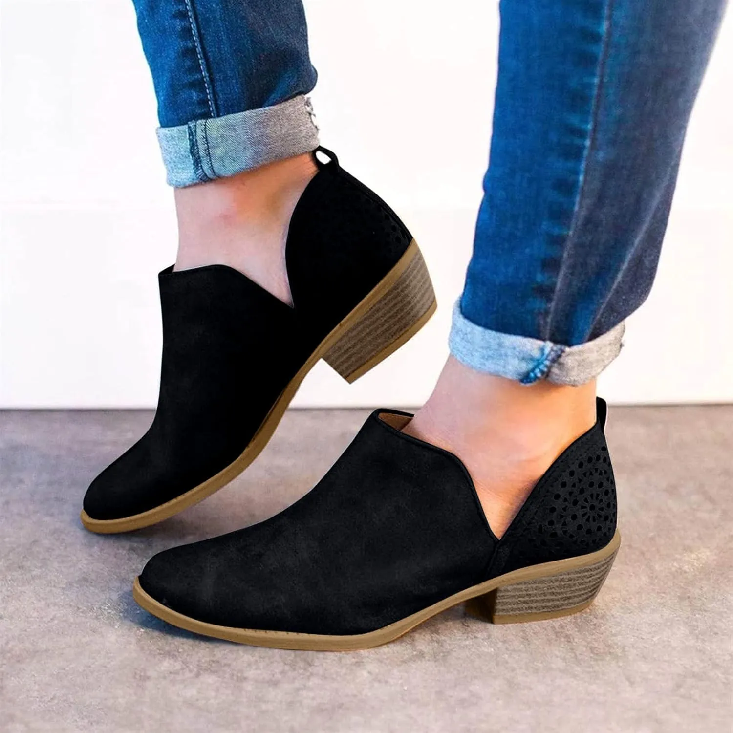 Hbeylia Women's Boots Vintage Fashion V Cut Pointed Toe Chunky Mid Heels Ankle Booties Retro Bohemian Cut Out Short Boots Boho Beach Dress Boots For Women Ladies Vacation Wedding Party