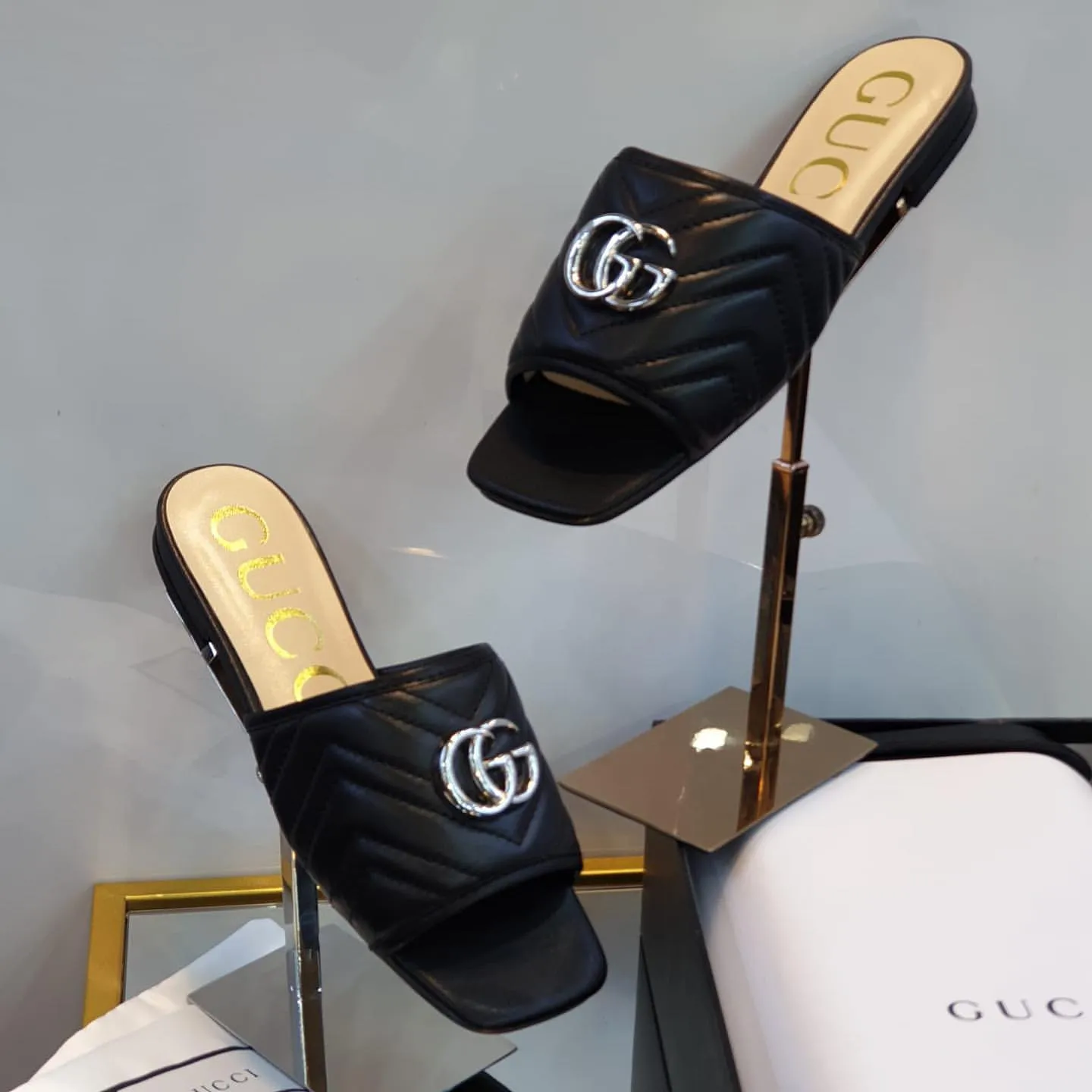 Luxury Shoes - GUC - 6459