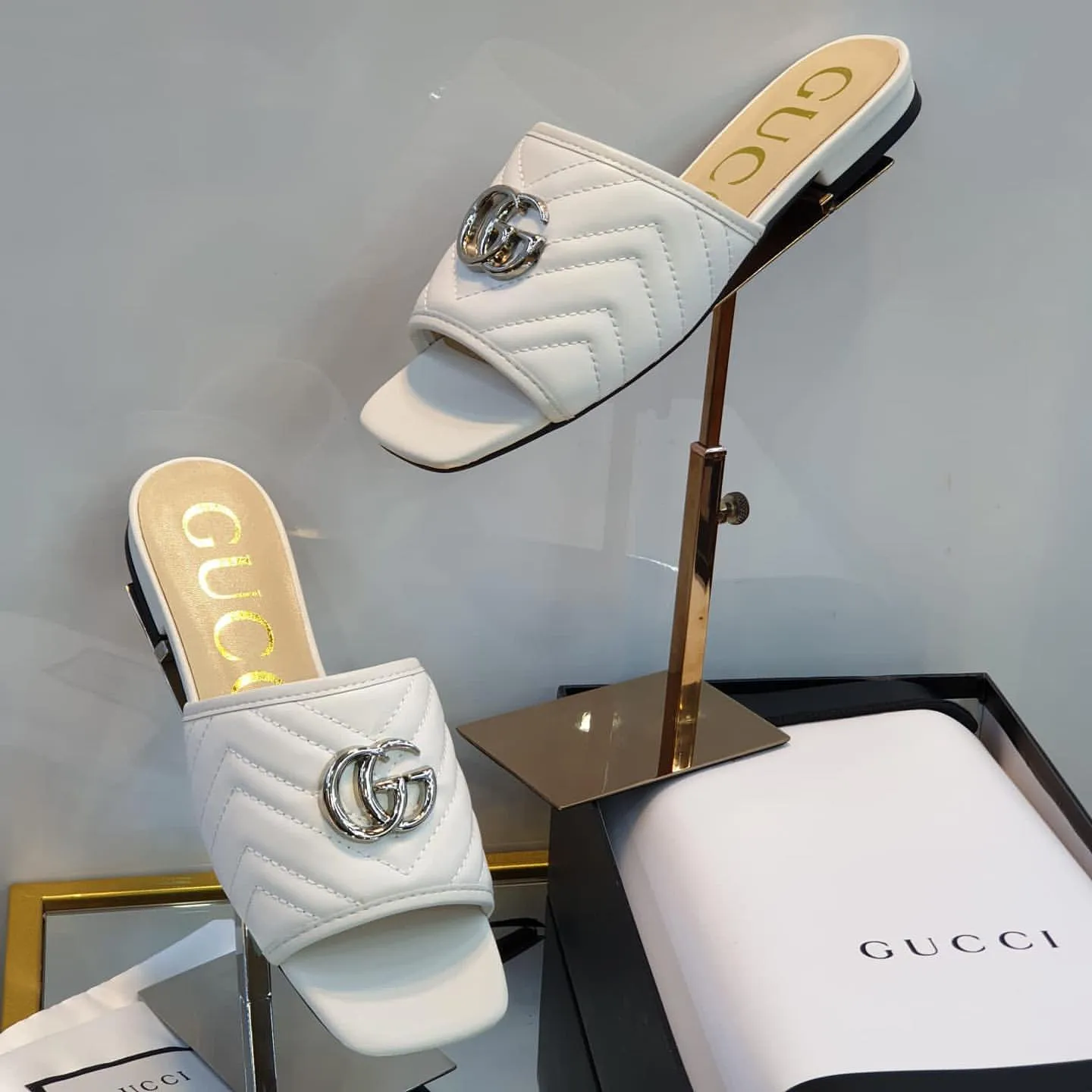 Luxury Shoes - GUC - 6459