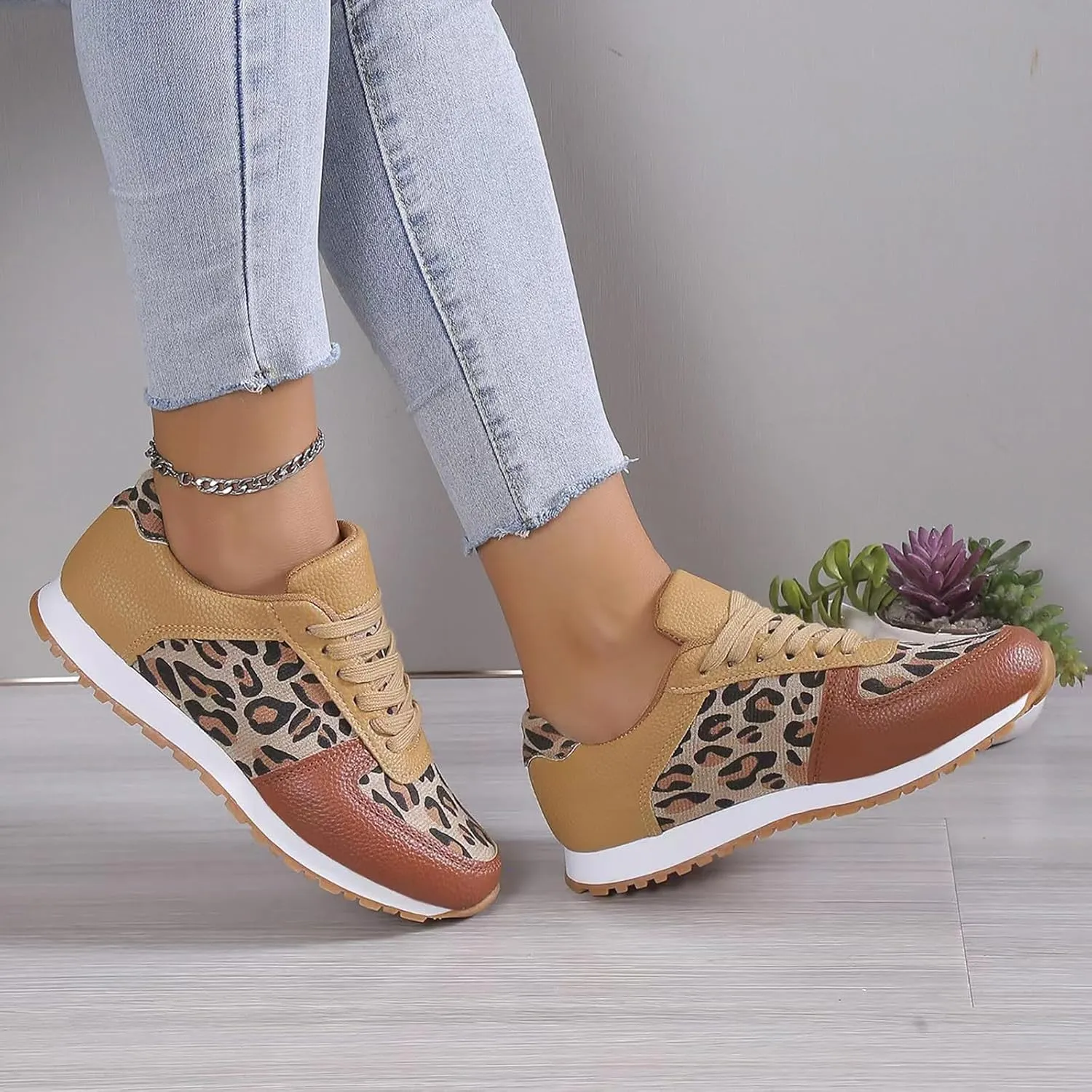 Womens Slip on Walking Shoes Lightweight Breathable Non Slip Casual Fashion Flat Tennis Running Sneakers