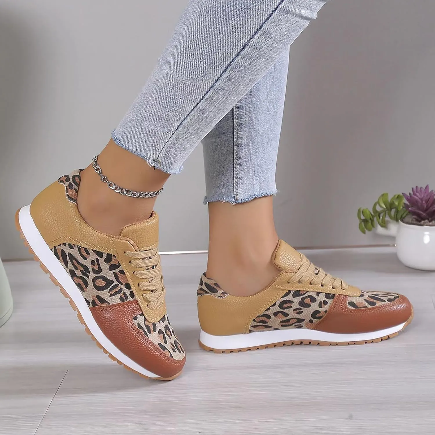 Womens Slip on Walking Shoes Lightweight Breathable Non Slip Casual Fashion Flat Tennis Running Sneakers